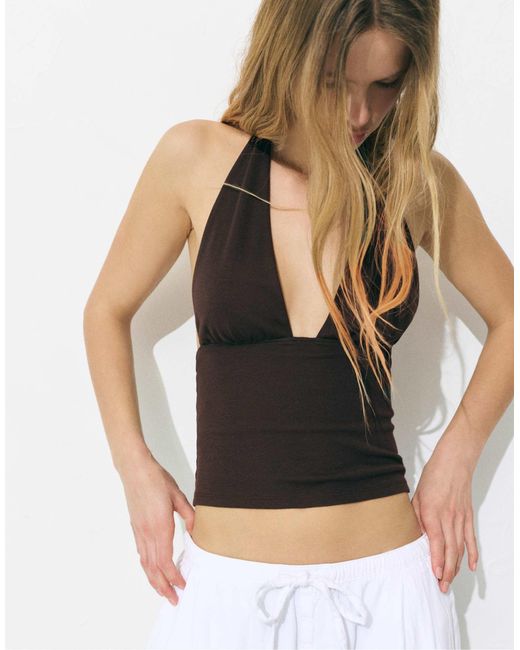 Top dos nu à balconnets Pull&Bear en coloris White