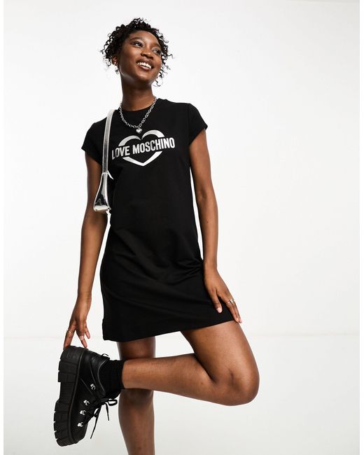 Vestito t shirt clearance moschino