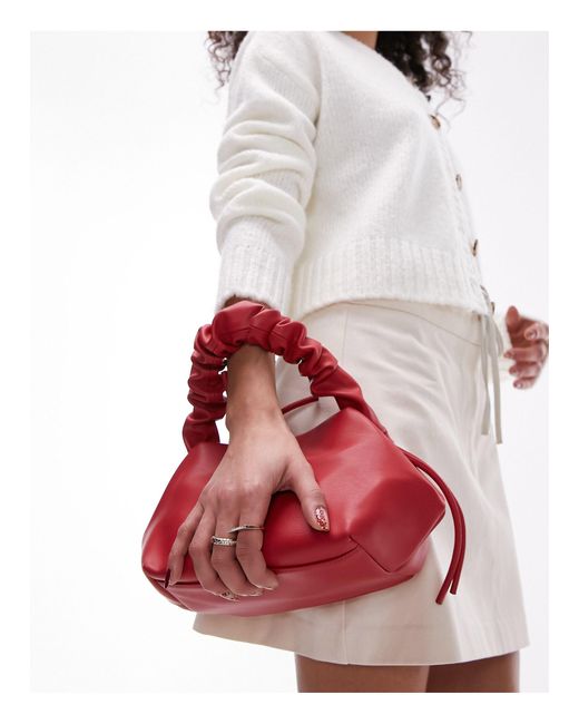 Genna - pochette rossa con manico arricciato di TOPSHOP in White
