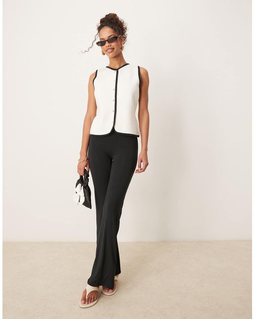 Tala Natural 365 Flared Trouser