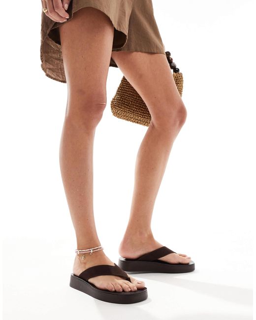 Schuh Natural Tanisha Flatform Flip Flop Sandals