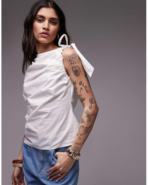 TOPSHOP Mouwloze Poplin Top Met Gerimpelde Schouder in het Gray