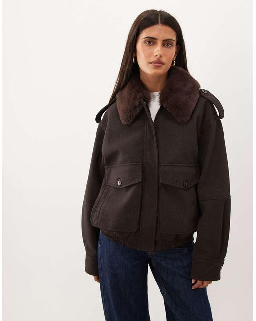 GOOD AMERICAN Black Faux Fur Collar Jacket With Cargo Pockets