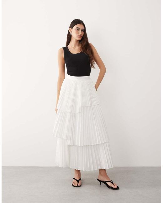 ARRANGE White Tiered Pleated Maxi Skirt