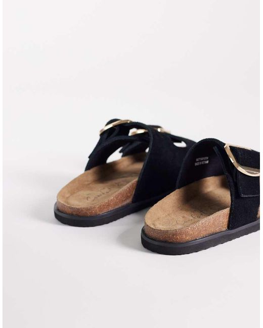 New Look Black Double Buckle Faux Leather Sandals