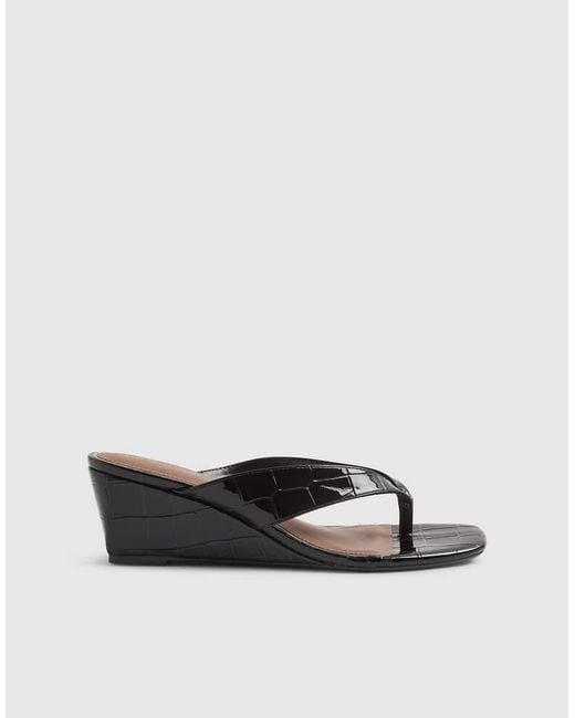 River Island White Weave Toe Thong Croc Wedges