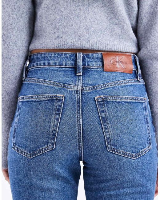 Vaqueros Azules De Corte Rectos Y Talle Alto Con Lavado Medio De Calvin Klein de color Blue