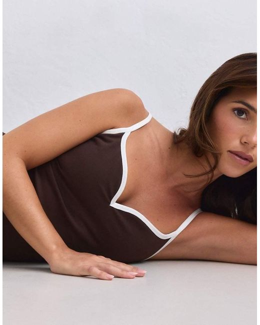 Aim'n Brown Chocolate Sense Contour Singlet