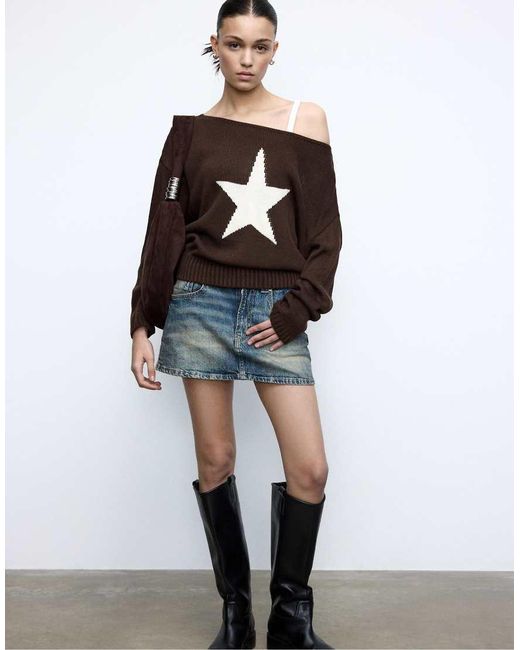 Stradivarius White Asymmetric Star Knitted Jumper