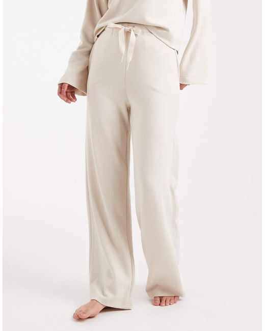 Vero Moda Natural Super Soft Tie Waist Wide Leg jogger Co-ord