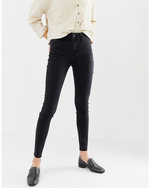 mid rise raw hem jeans