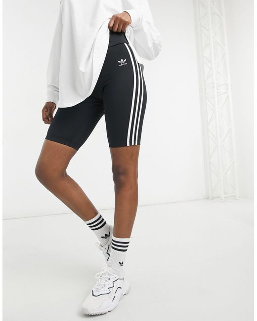 Adicolor - short legging taille haute à trois bandes adidas Originals en  coloris Noir - 49 % de réduction | Lyst