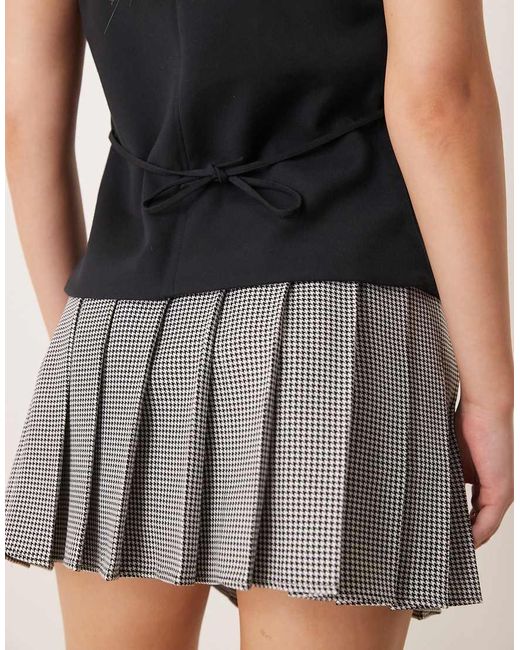 Abercrombie & Fitch Black Low Neckline Waistcoat