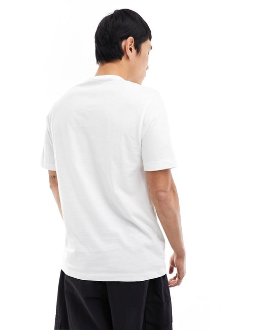 Calvin Klein White Regular Badge T-shirt for men