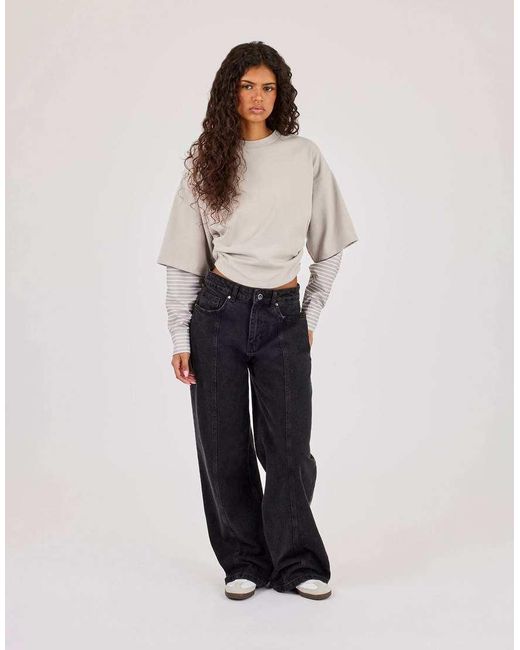 CERNUCCI Natural Cropped Oversized T-Shirt With Layered Shirt