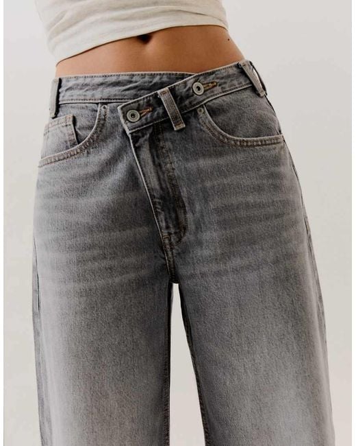 Bershka Natural Wide-Leg Cross-Waist Jeans