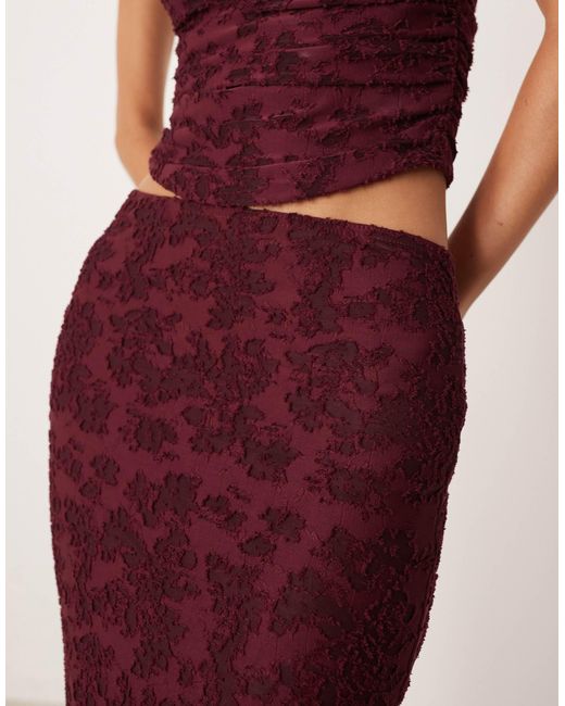 Jupe longue droite d'ensemble effet dévoré à fleurs - lie-de-vin ASOS en coloris Purple