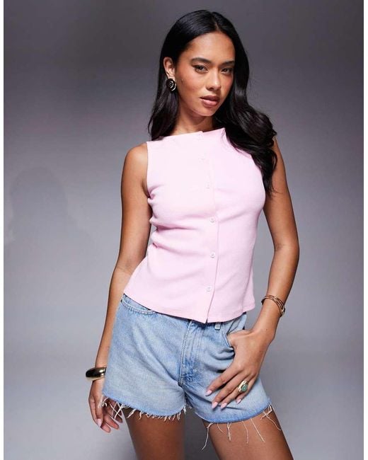 Top Abotonado Sin Mangas Con Cuello Ancho De ASOS de color Pink