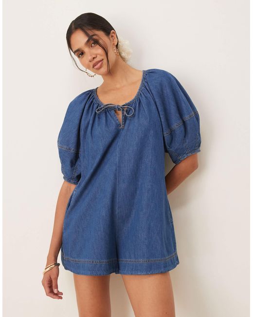 ASOS Blue – playsuit aus softem denim mit ballonärmeln