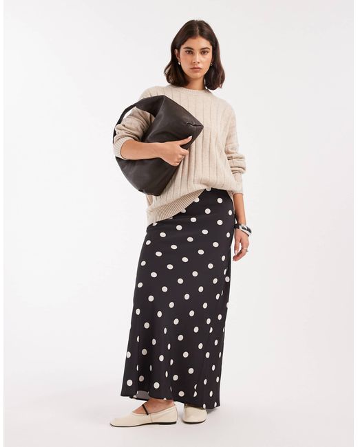 ASOS White – gepunkteter, asymmetrischer maxirock aus satin