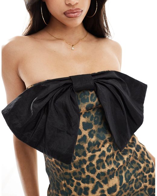 ASOS Black – trägerloses minikleid im leopardenmuster mit übergroßer schleife