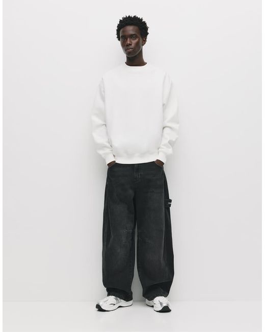Pull&Bear White Basic Round Neck Sweatshirt for men