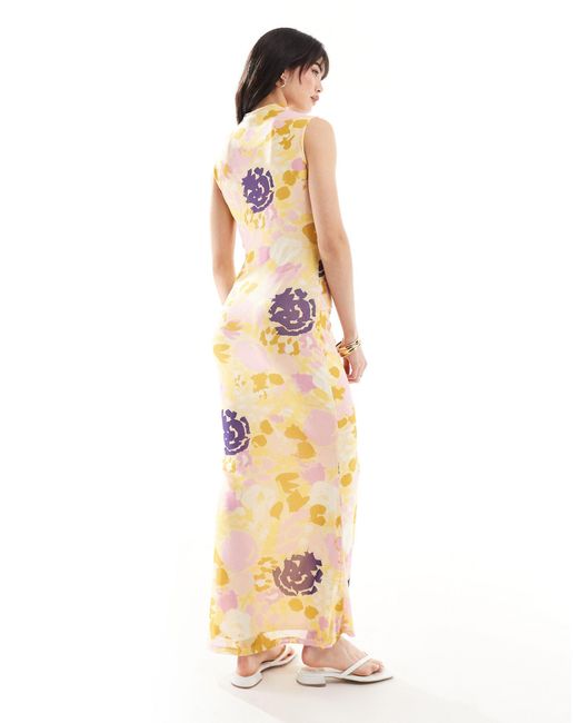 Robe longue sans manches en tulle à col montant et imprimé fleurs - citron Vero Moda en coloris White