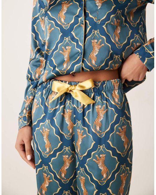 Chelsea Peers Blue Satin Long Sleeve Revere Pyjama Set
