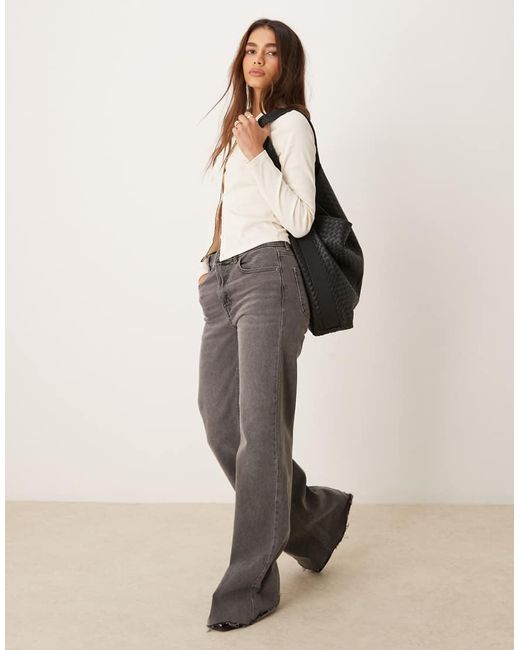 Miss Selfridge Top Met Lange Mouwen, Kraag En Festonsteek in het Natural