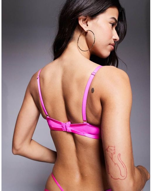 Ann Summers Desiring Decadence in het Pink