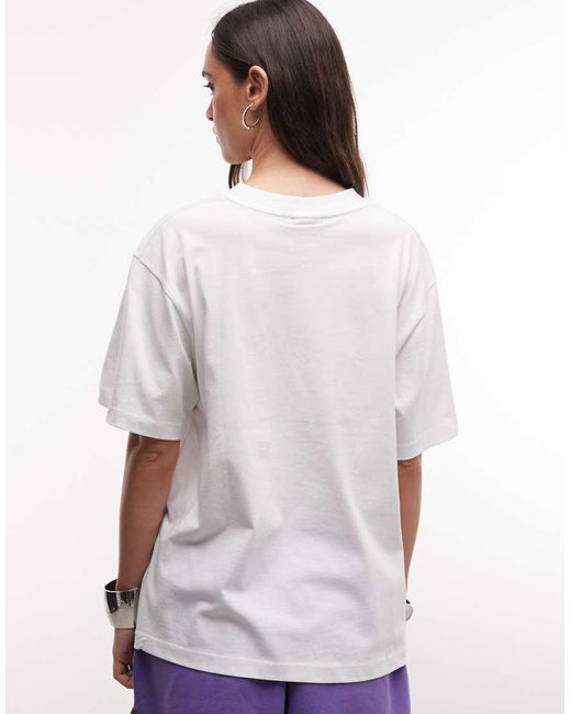 X Billie Eilish ASOS de color White