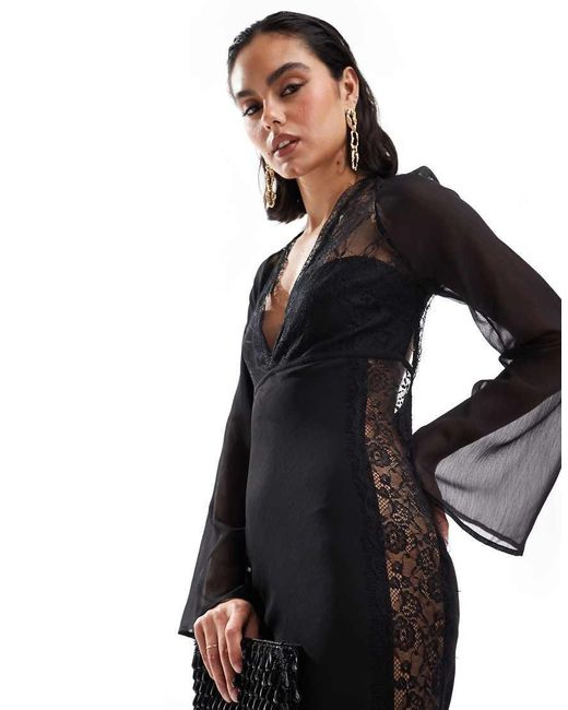 Vestido Largo De Corte Al Bies Con Aberturas De Chifón Y Encaje De ASOS de color Black