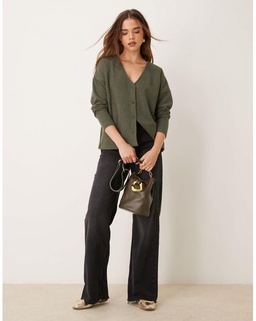 ASOS Green – besonders weiche, kastig geschnittene oversize-strickjacke