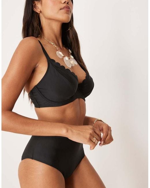 Peek & Beau Black Fuller Bust Scallop Underwire Bikini Top
