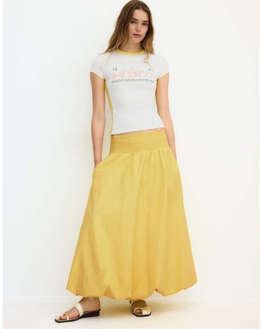 Stradivarius White Contrast Neck T-shirt With Slogan