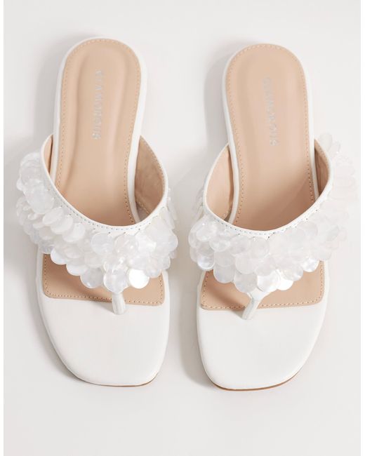 Glamorous White Flip Flops With Shell