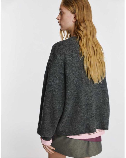 Pull&Bear Gray Bear Graphic Sweater