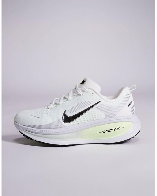 Vomero 18 - baskets - et vert Nike en coloris White