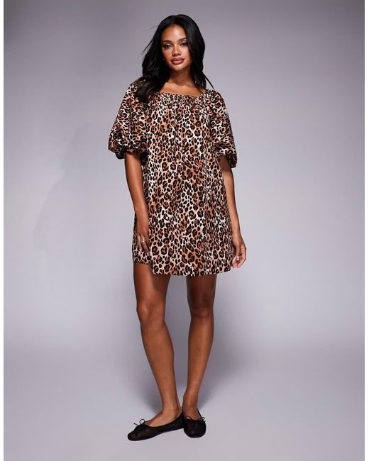 Vestido Corto Con Estampado De Leopardo Y Mangas Abullonadas De River Island de color Brown