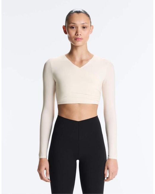 Oysho White Light Touch Long-Sleeved T-Shirt