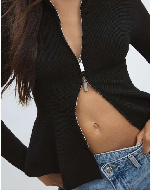 Stradivarius Blue Strickpullover mit schößchen