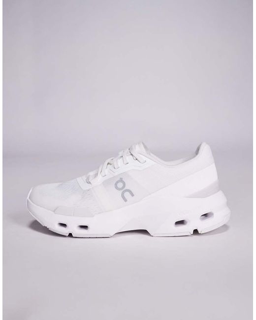 On Shoes White Cloudpulse Training Trainers