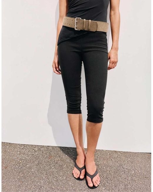 Pull&Bear Black Wide Waistband Capris