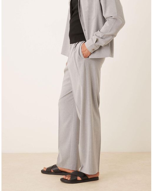 Pantalon d'ensemble ample habillé aspect lin à double pince ASOS pour homme en coloris Natural