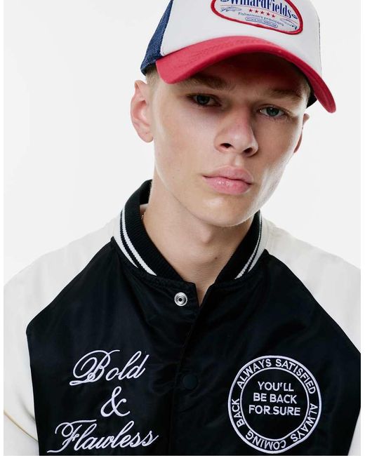 Pull&Bear Black "willardfields" Trucker Cap for men