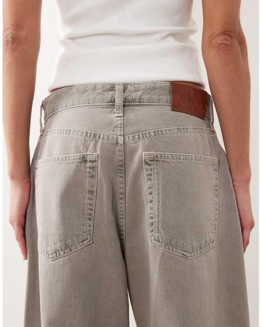 Calvin Klein Natural Cropped Barrel Leg Jean
