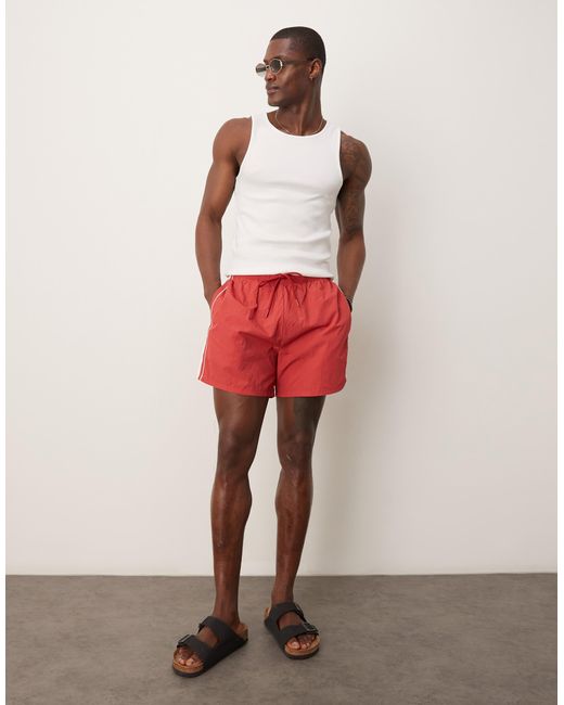 Abercrombie & Fitch – locker geschnittene shorts in Red für Herren