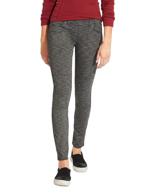 Athleta Synthetic Bettona Jegging in 