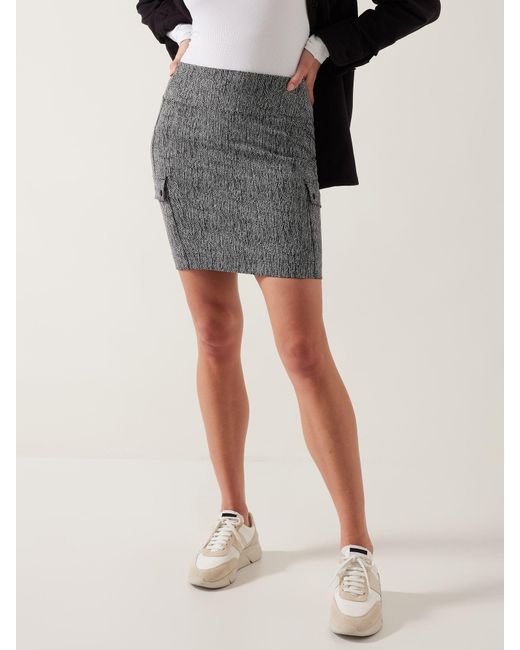 Athleta Delancey Cargo Skirt in Black | Lyst