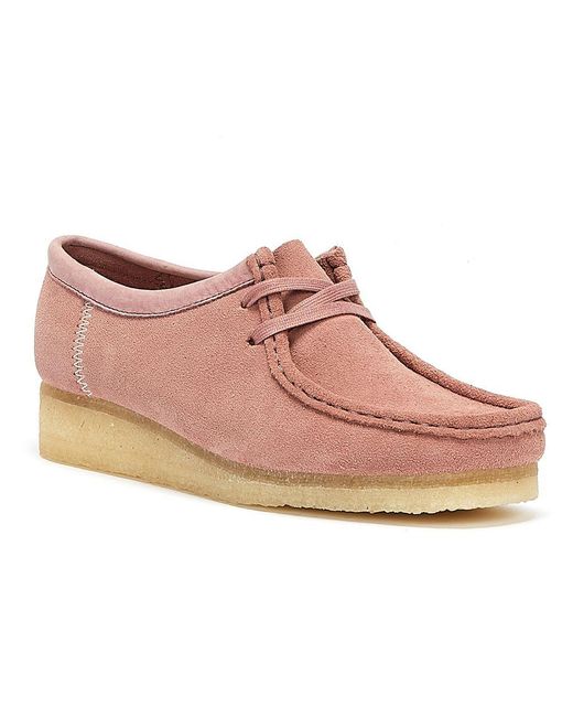 Clarks Wallabee Suede Dusty Shoes in 